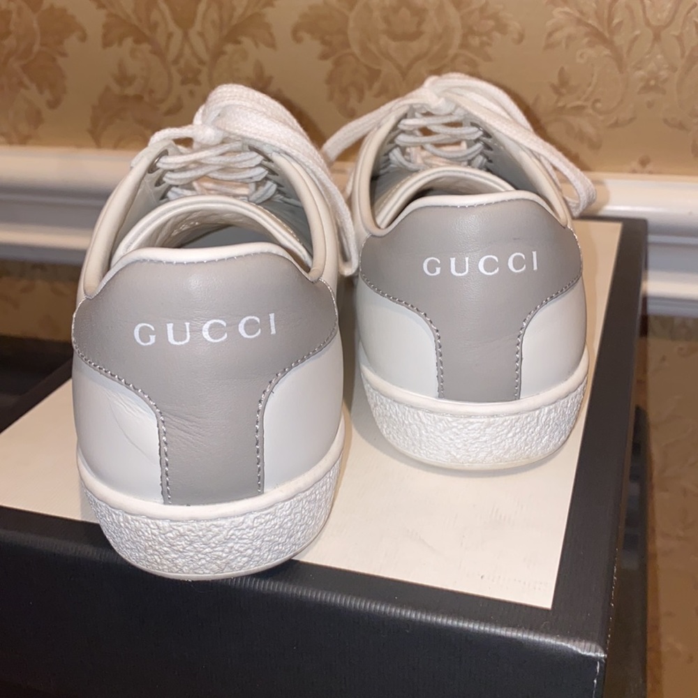 Gucci Women’s Ace Interlocking G Sneakers - Picture 4 of 11